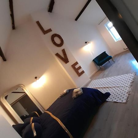 Phoenix Appartement Calais Eksteriør billede