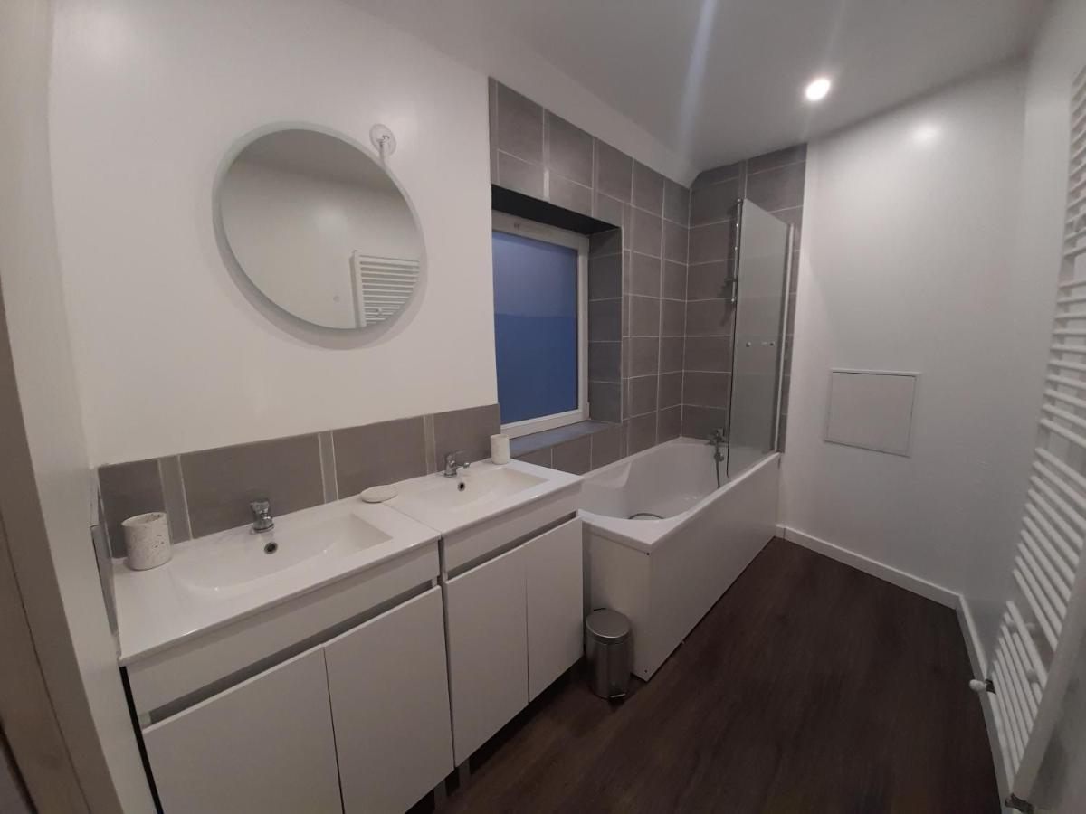 Phoenix Appartement Calais Eksteriør billede
